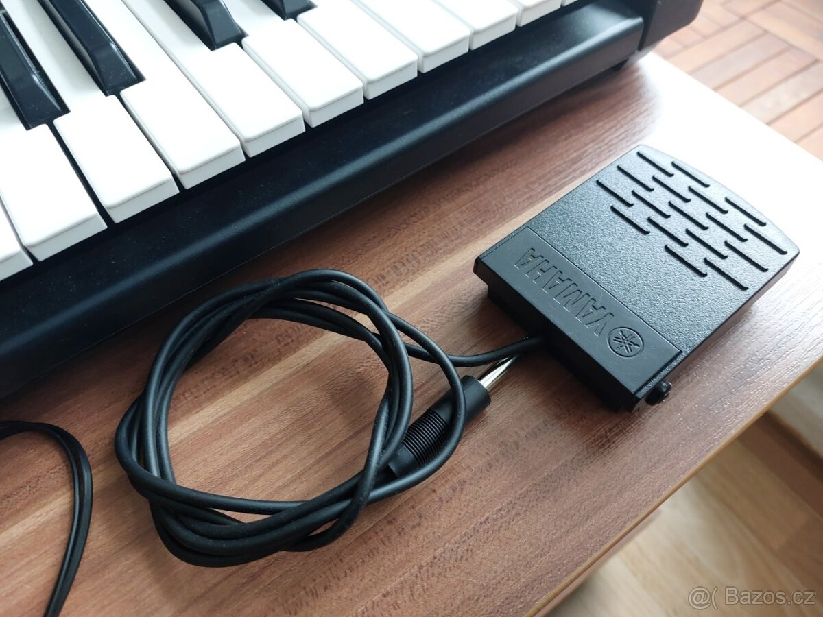 Keyboard YAMAHA PSR-E373 s dynamikou + PEDÁL + SLUCHÁTKA - 9