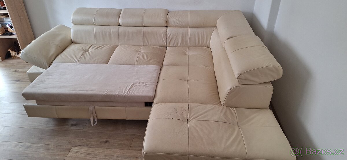 Rohová kožená sedačka - 9