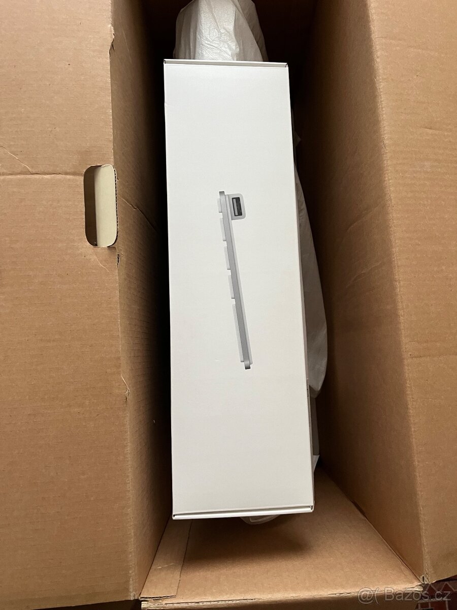 Apple iMac 24 Intel White - 9