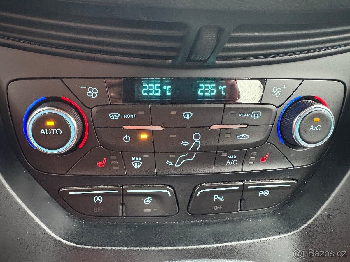 FORD KUGA 1.5 Ecoboost R.v2019 TITANIUM 138000km - 9