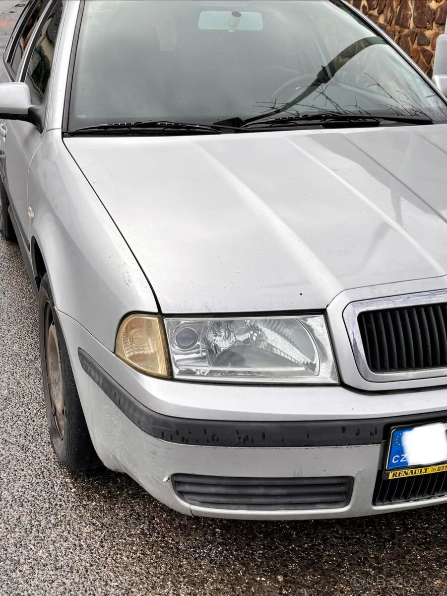 Škoda Octavia 1.6 combi - 9