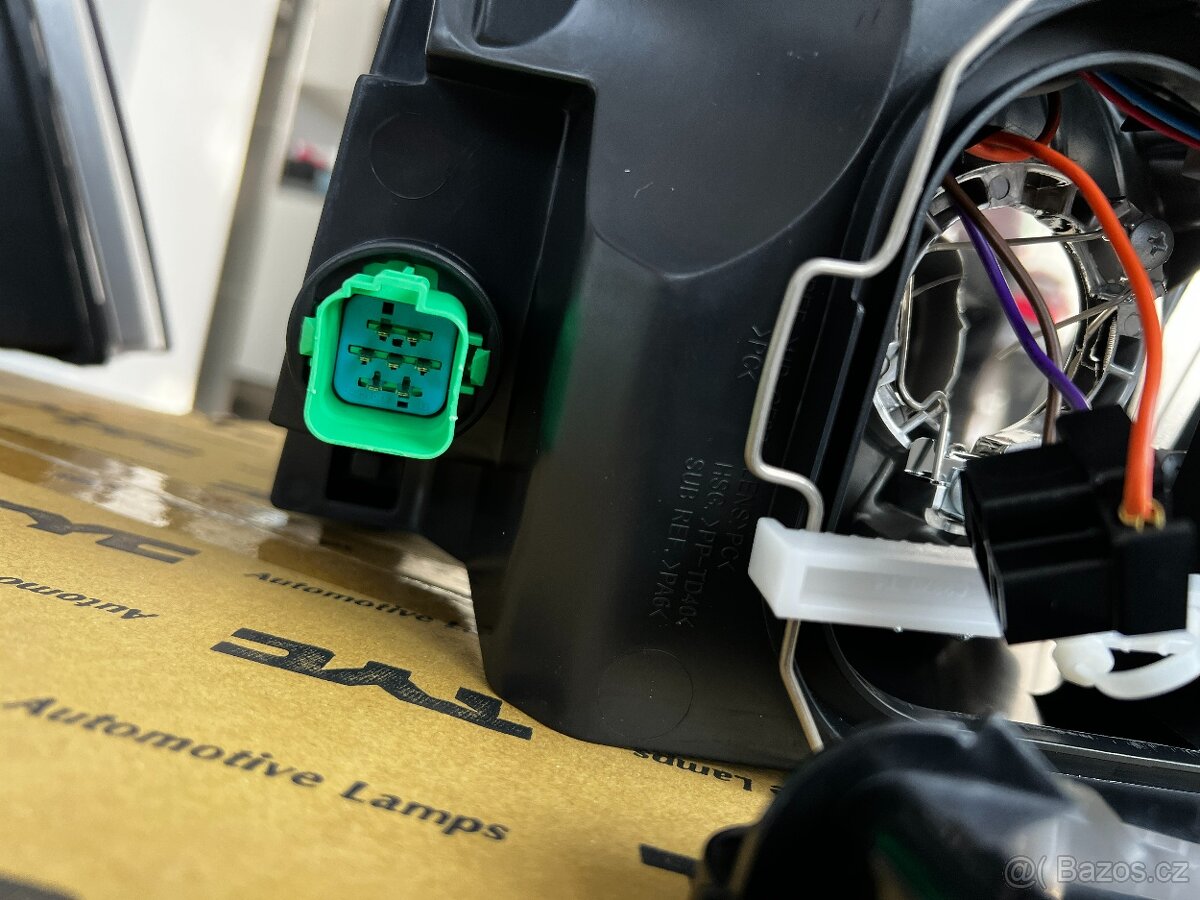 PŘEDNÍ SVĚTLA FORD TRANSIT / ZÁRUKA / ZASÍLÁME - 9