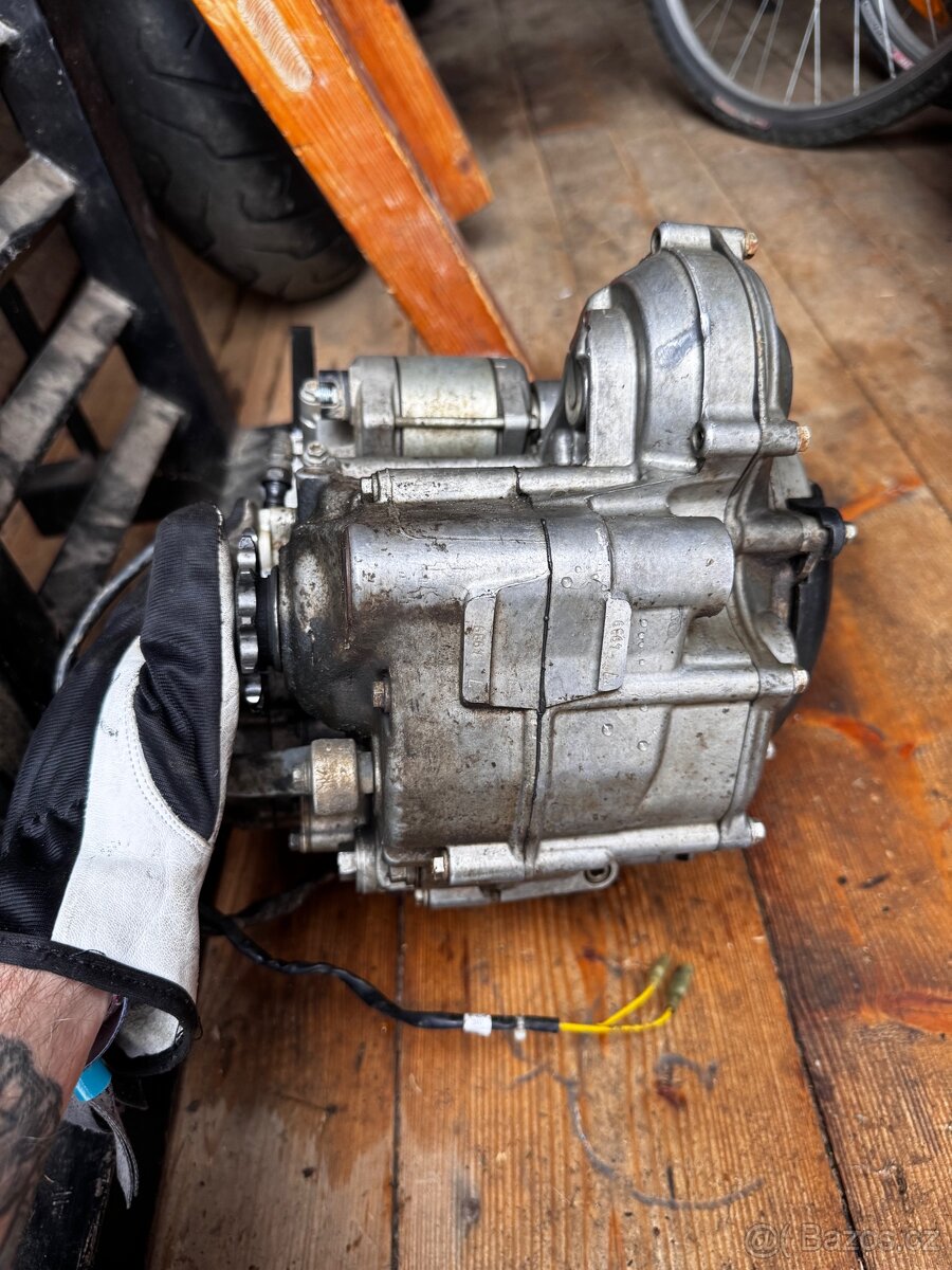 Motor KTM SX-F 450 - 9