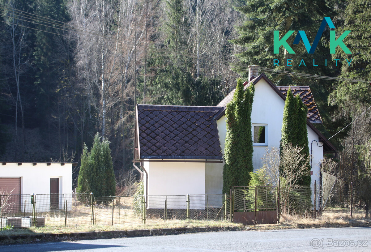 Rodinný dům, prostorná garáž, údolí obce Rotava - Šindelová - 9