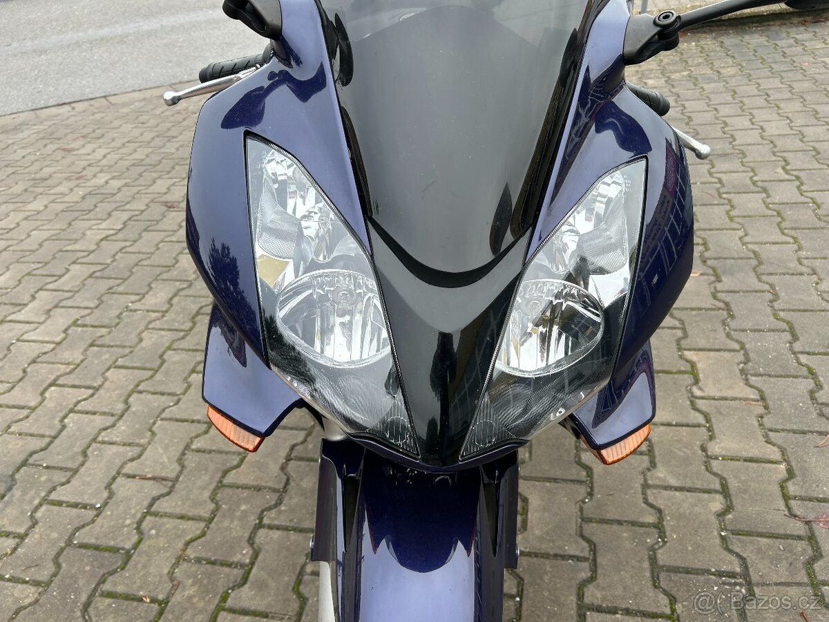 Honda VFR 800 VTEC 2002 - 9