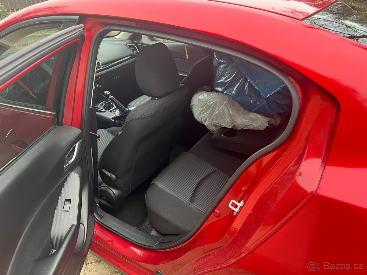 Mazda 3. 2.2 dci - 9