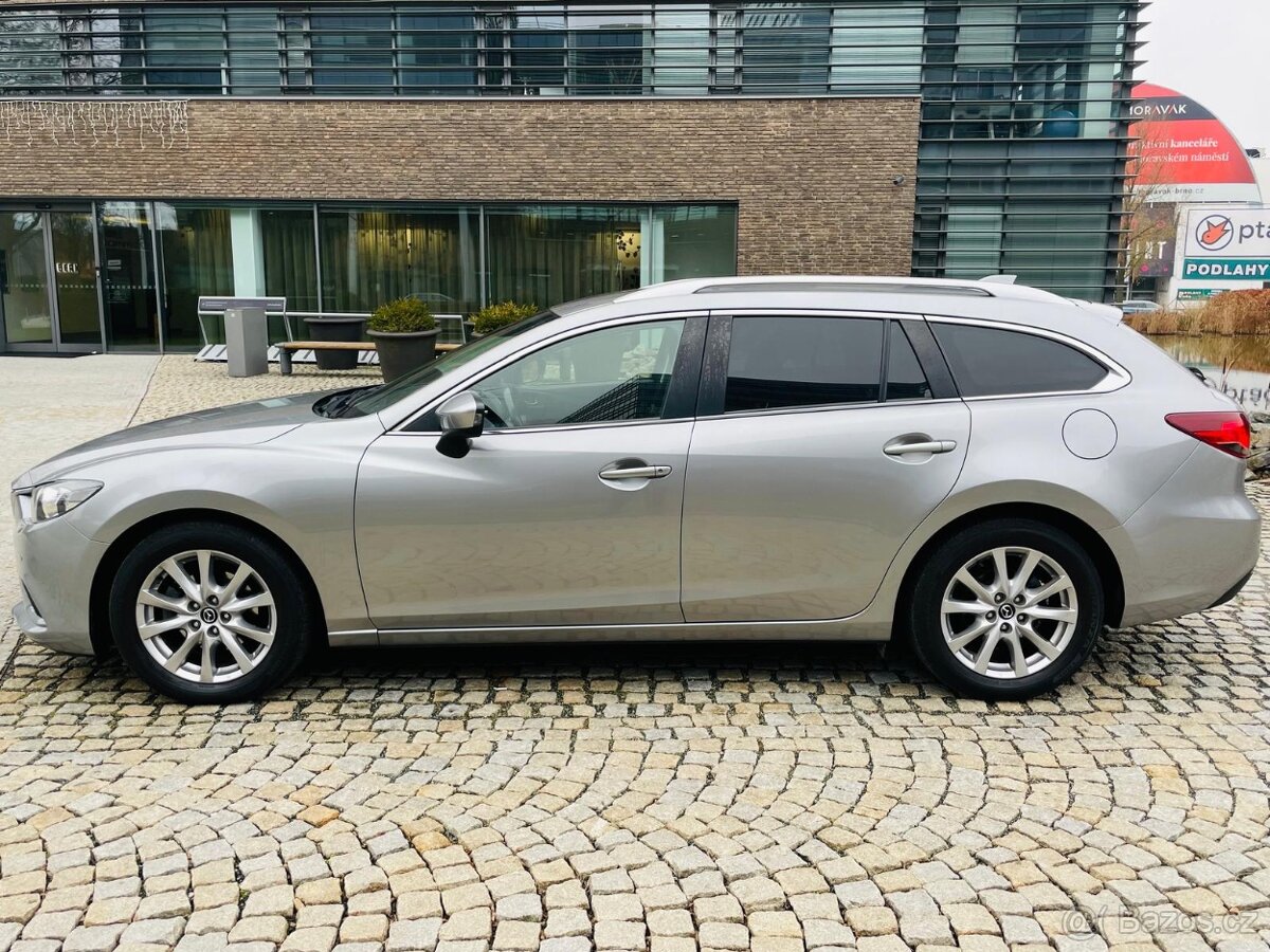 Mazda 6 2.0i 121KW BENZIN MANUÁL VÝHŘEV SENZORY PĚKNÝ STAV - 9