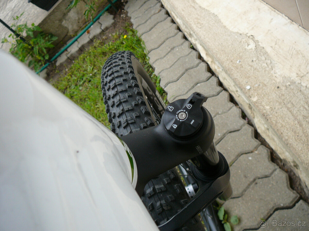 Celoodpružené elektrokolo ARRAN - 9