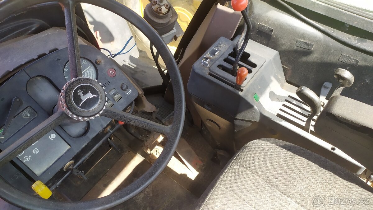 John Deere 2140 AB - 9