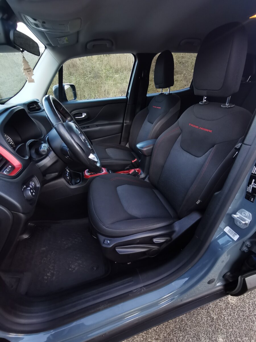 JEEP RENEGADE TRAILHAWK 2.0 170ps AT/9 - 9