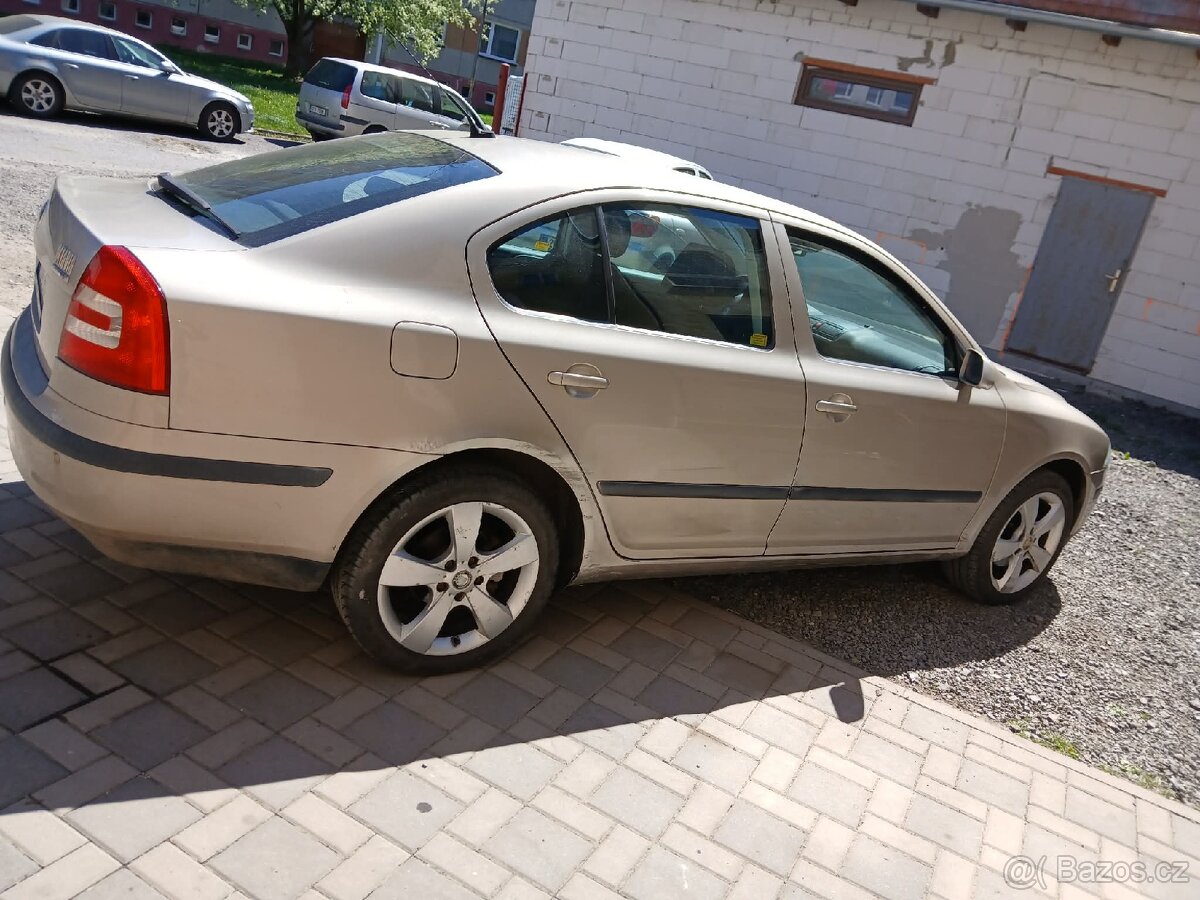 Škoda Octavia II - 9