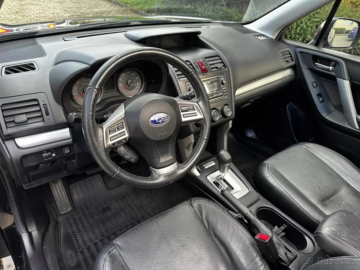 Subaru Forester SJ 2.5i XT AWD SUV Kůže Kamera El. kufr 2015 - 9