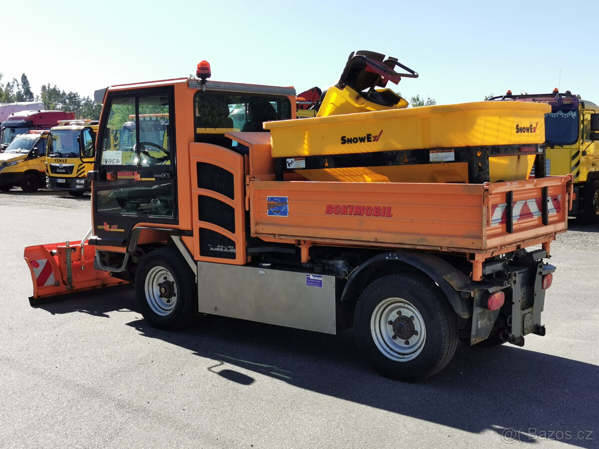 Prodám sklápěč KIEFER 1152 EURO 6 4x4 S3 zimní údržba - 9