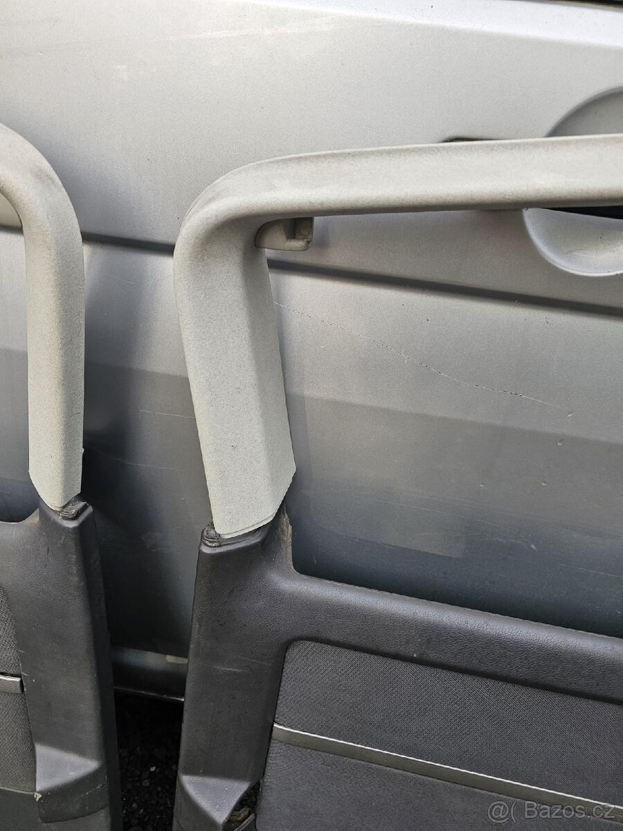 Oplastování šoupaček VW T5 T5.1 - 9