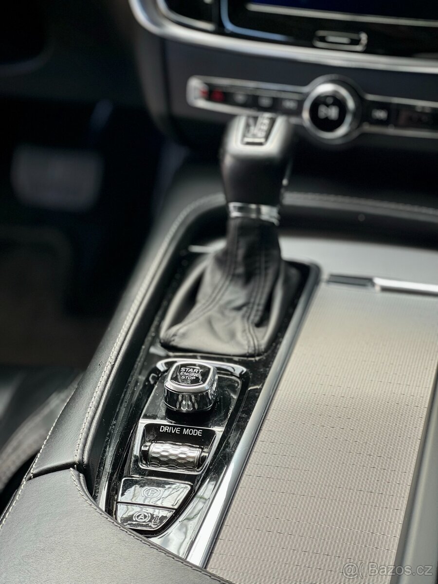 Volvo V90 140 kW, D4, INSCRIPTION, KŮŽE - 9