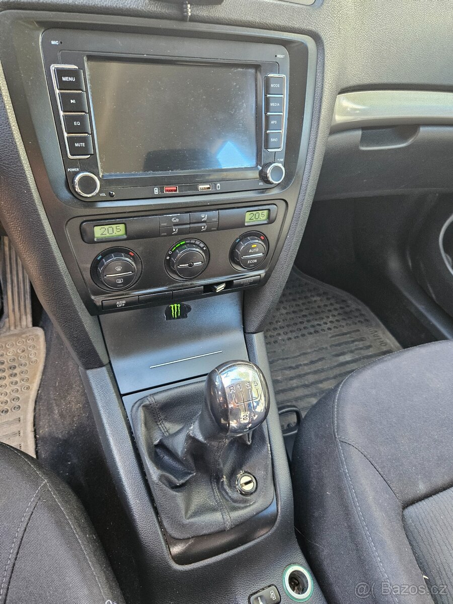 Octavia II 1.9 TDI 77kw - 9