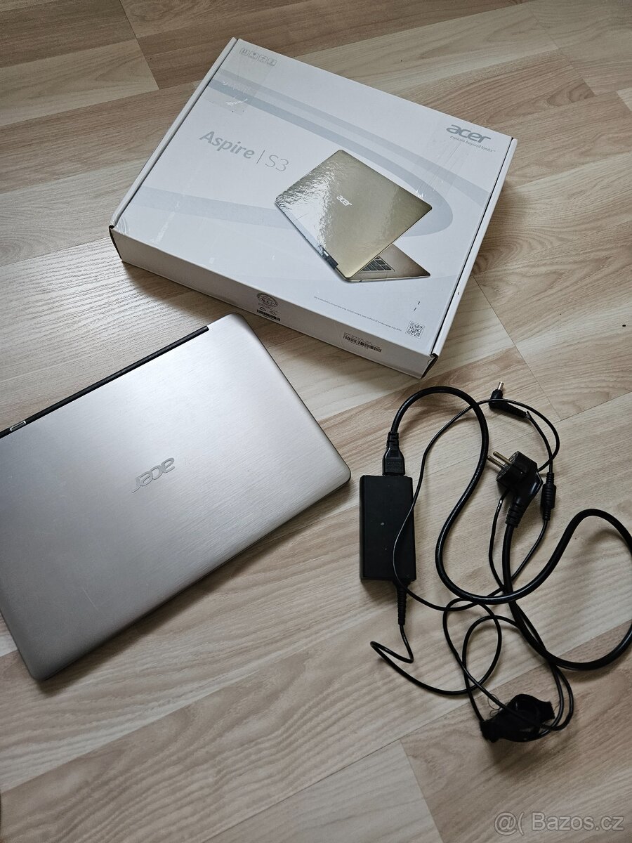 Notebook Acer aspire s3 - 9