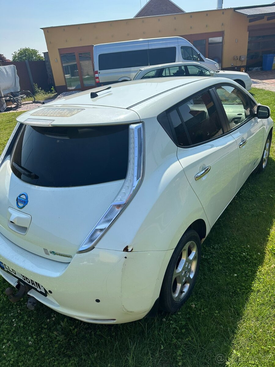 Nissan Leaf - 9