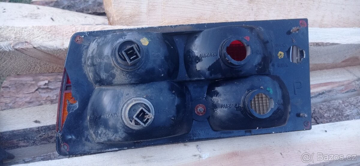 Kaslíky, sedlo a díly - 9