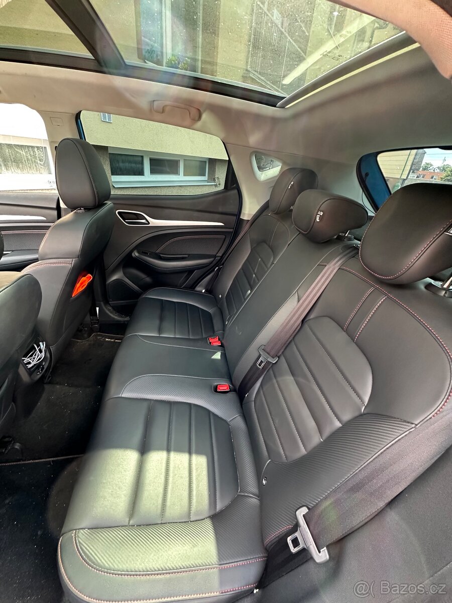 MG ZS Elegance - 9