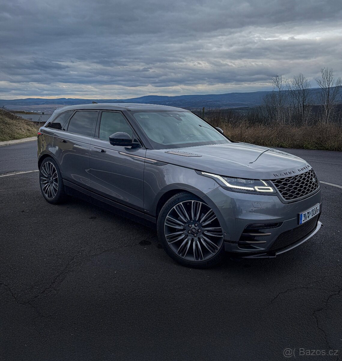 Range Rover Velar P300 2.0 R-Dynamic - 9