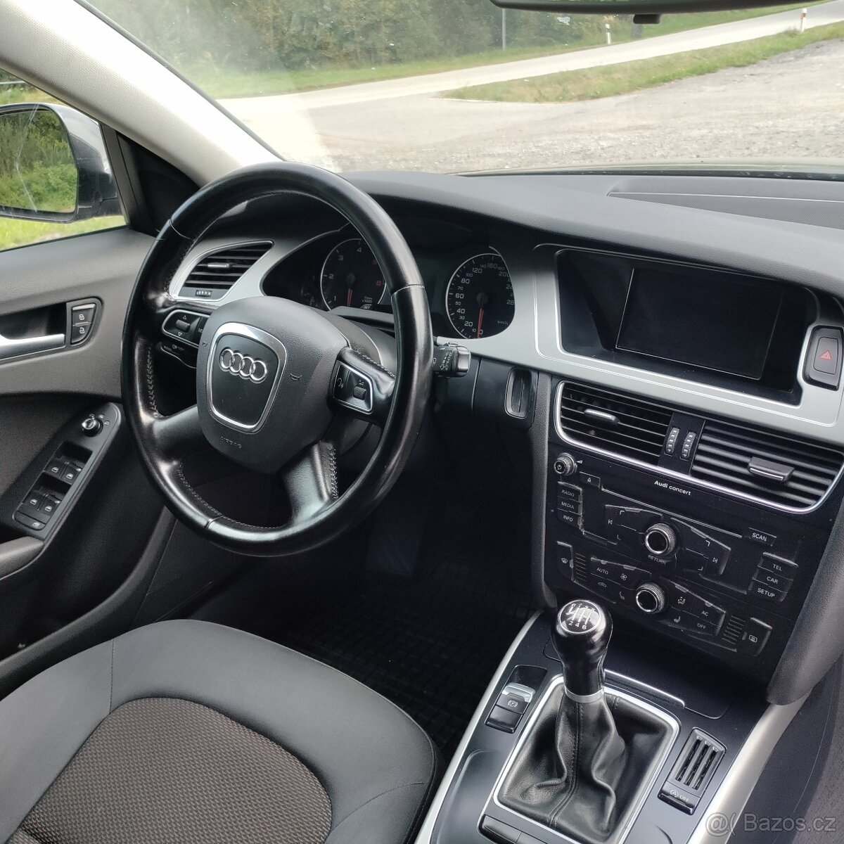 Audi A4 allroad, KRÁSNÁ,4X4,PLNÝ SERVIS,1MAJ46L - 9