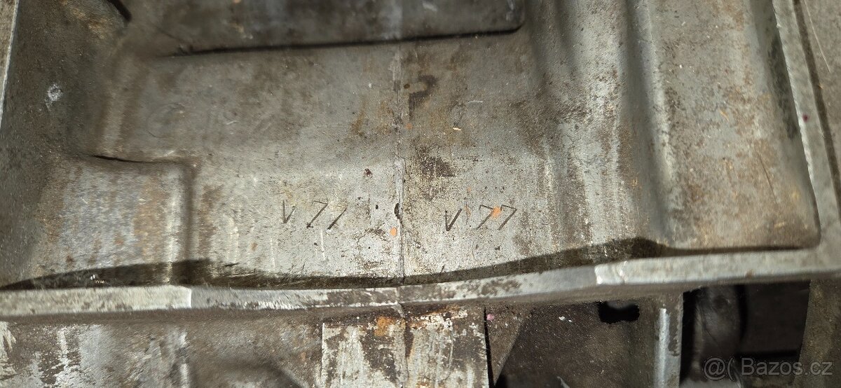 ČZ 250/455 motor - 9