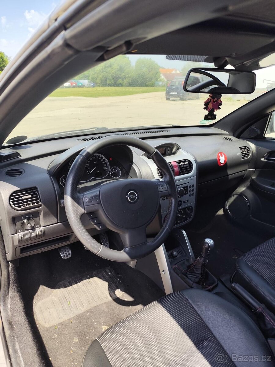OPEL TIGRA CABRIO - 9