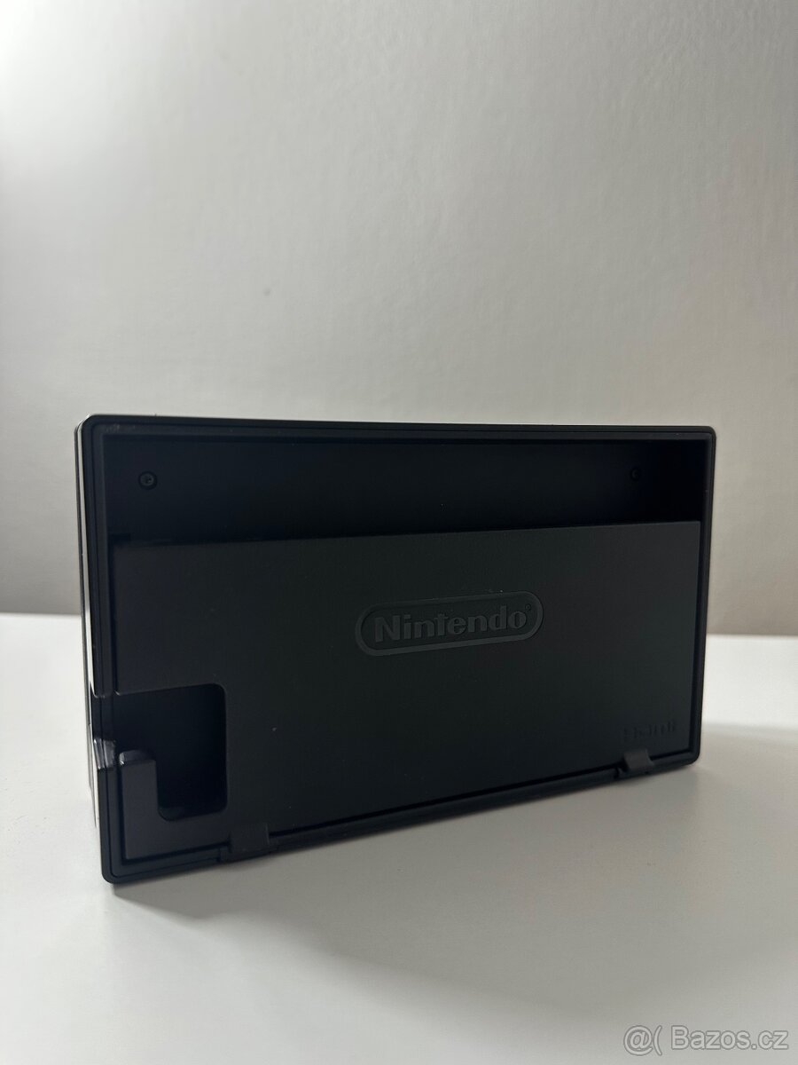 Prodám konzoli Nintendo switch - 9