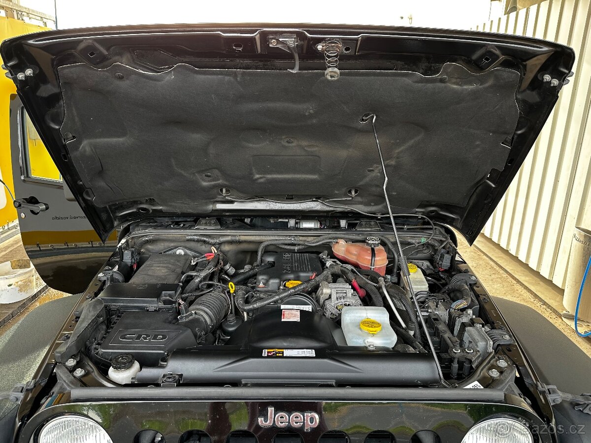 Jeep Wrangler 2.8 CRD Rubicon, 2013, manuál - 9
