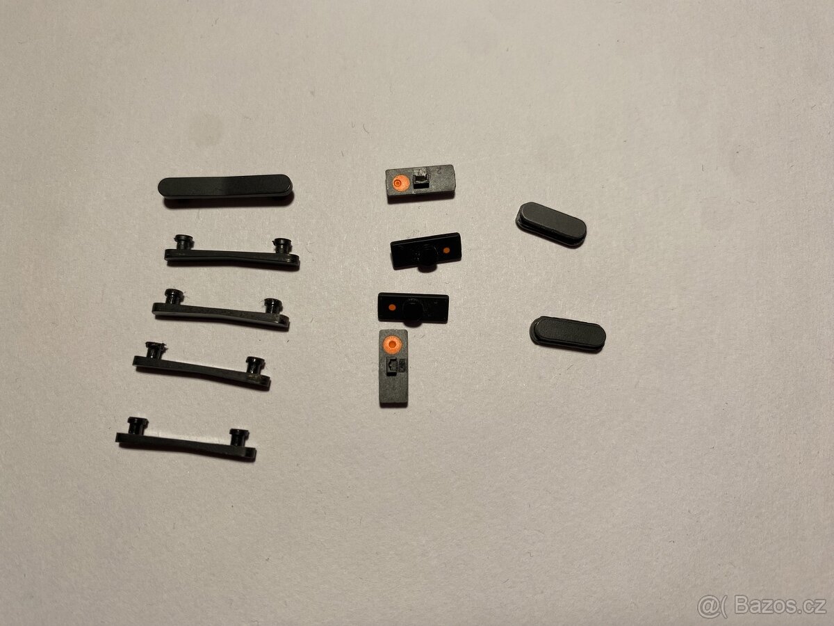 Díly na iPady - sada 58 kusů - 9