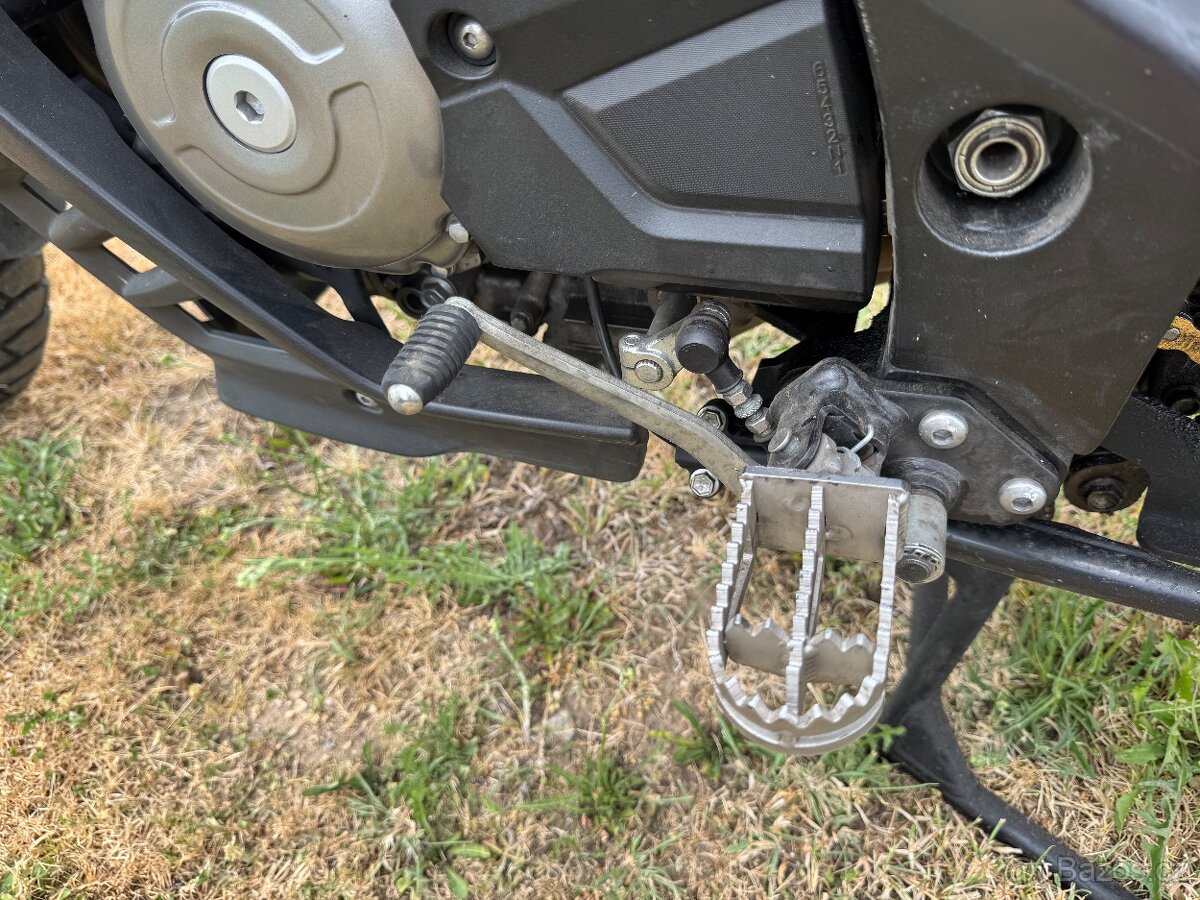 Suzuki DL 650 V-strom XT - 9