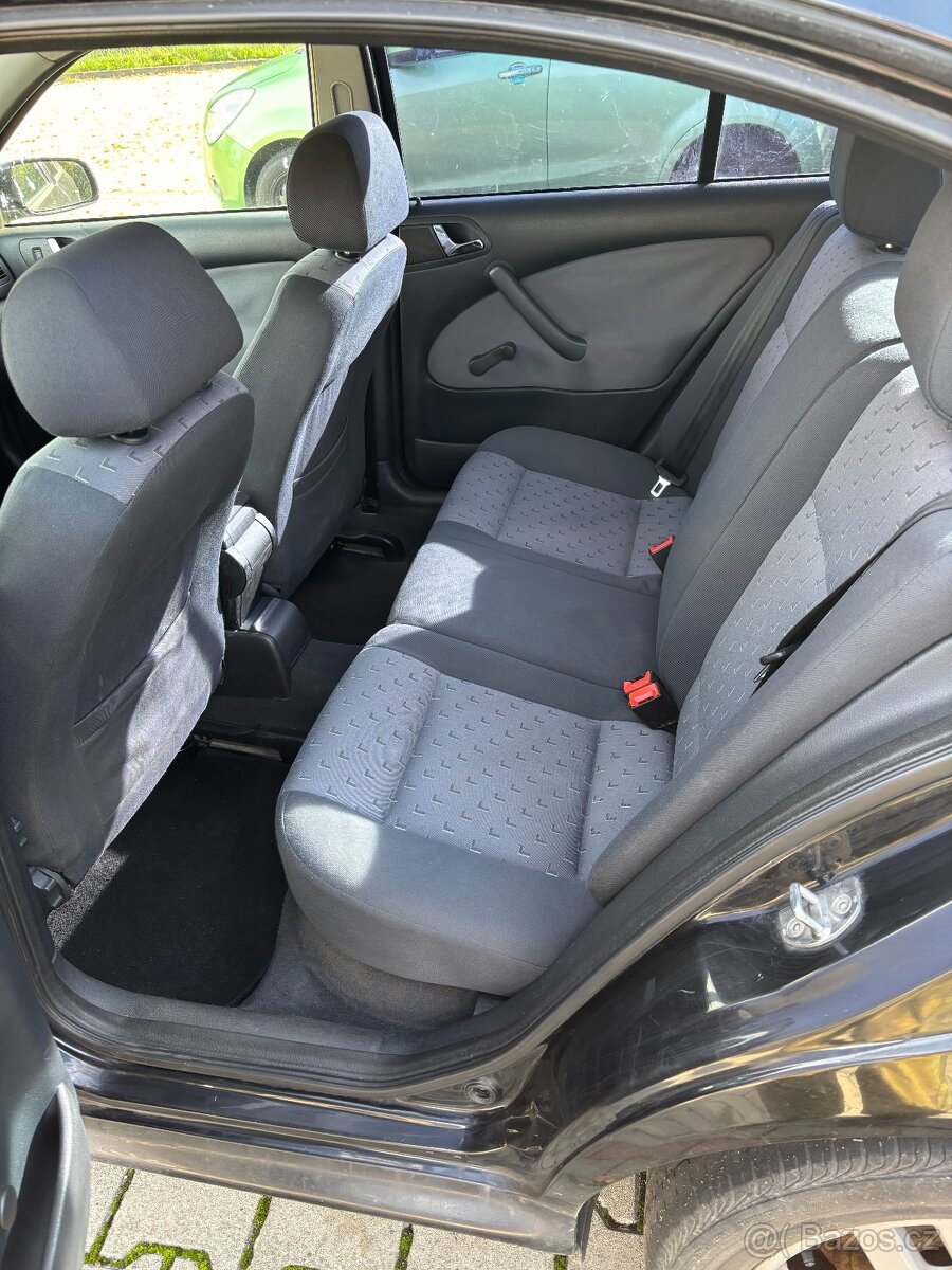 ŠKODA OCTAVIA 1.9 TDI 66KW R.V. 2004 - 9