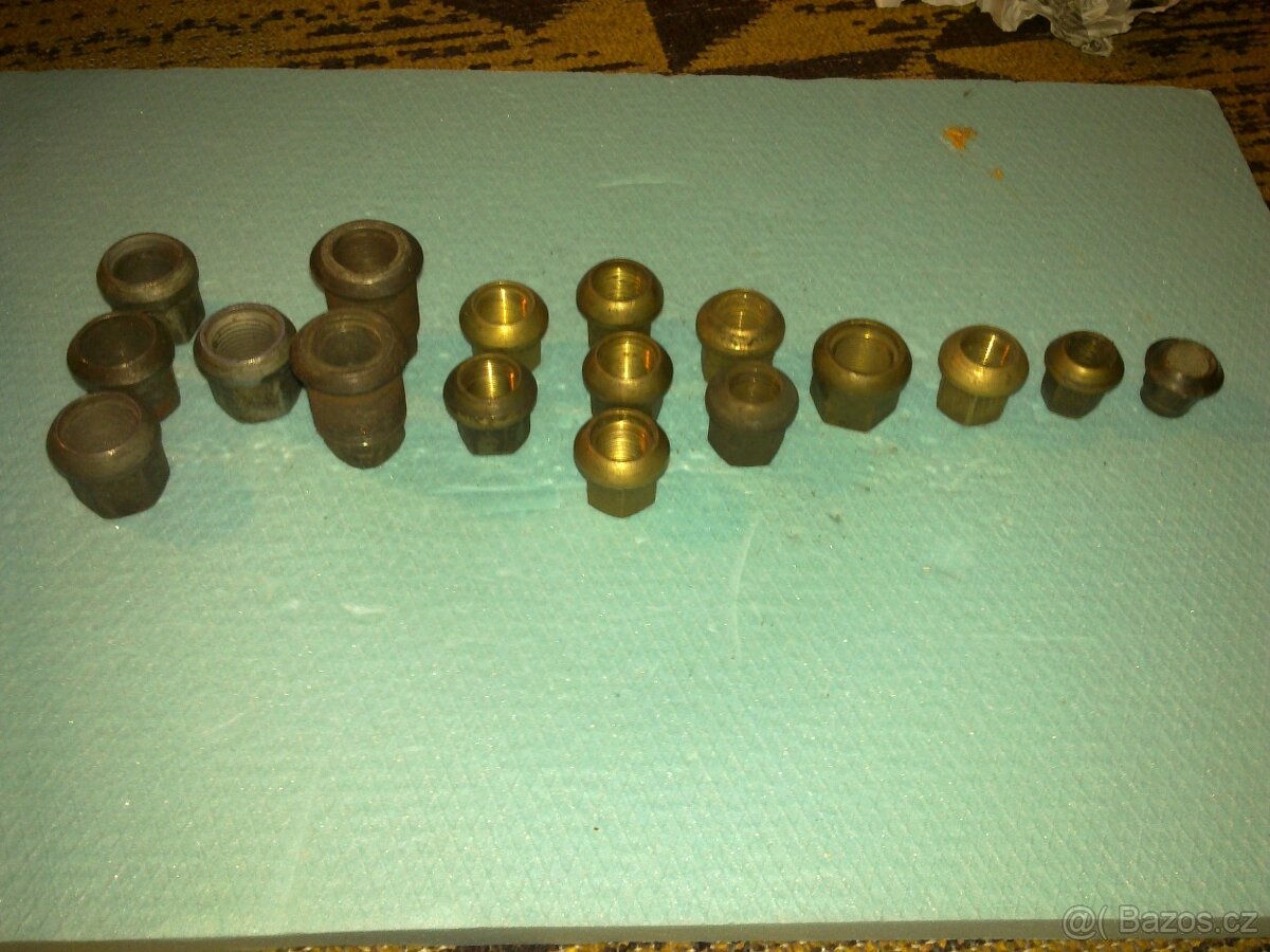 SPOJKOVÝ KOTOUČ - 9