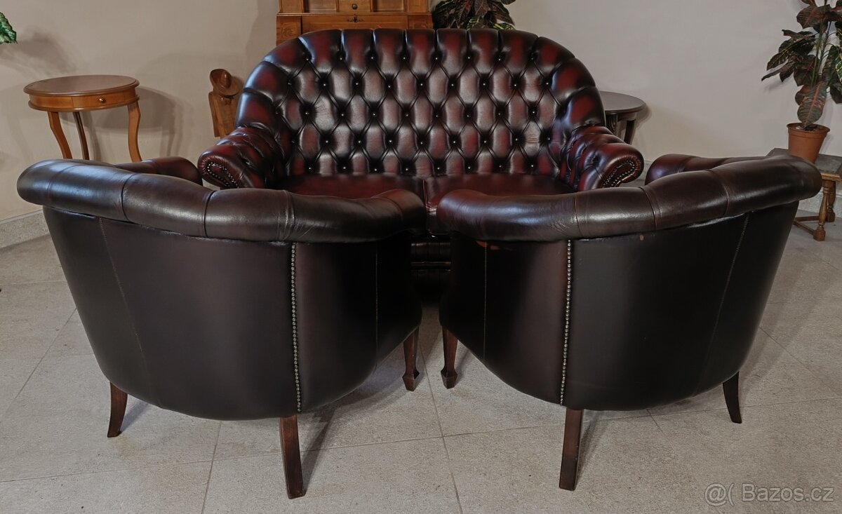 Chesterfield, kožená sedací souprava 2+1+1. - 9