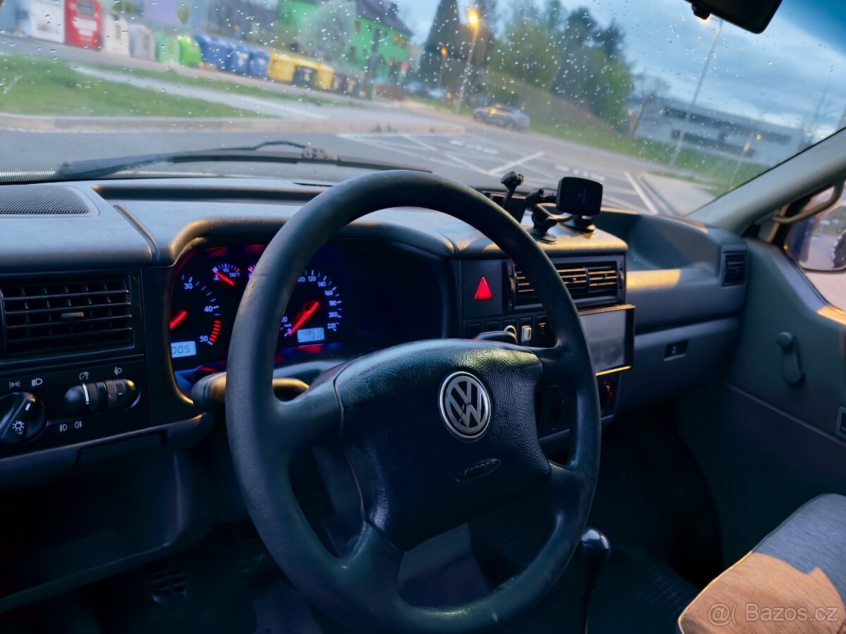 Prodám Volkswagen T4 1.9 TD . - 9
