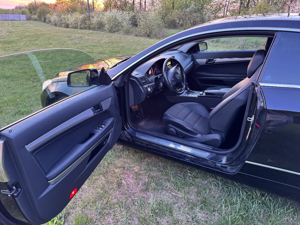 Třídy E 220CDI Coupé 125kw - 9