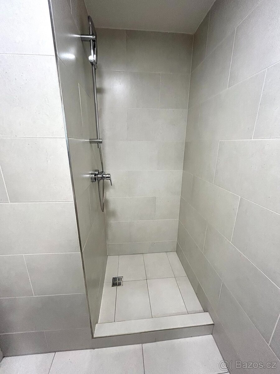 krásný byt 1+kk, 28m2 v ul. Poděbradská, Praha 9 - Vysočany - 9