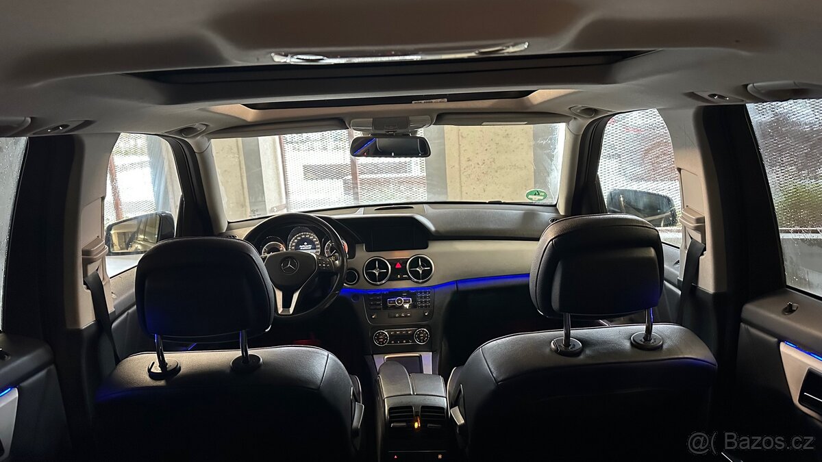 Mercedes-Benz GLK 4MATIC 2015 - 9