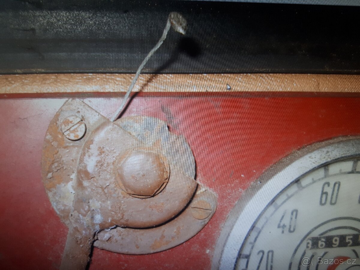 Velorex ruční plyn - 9