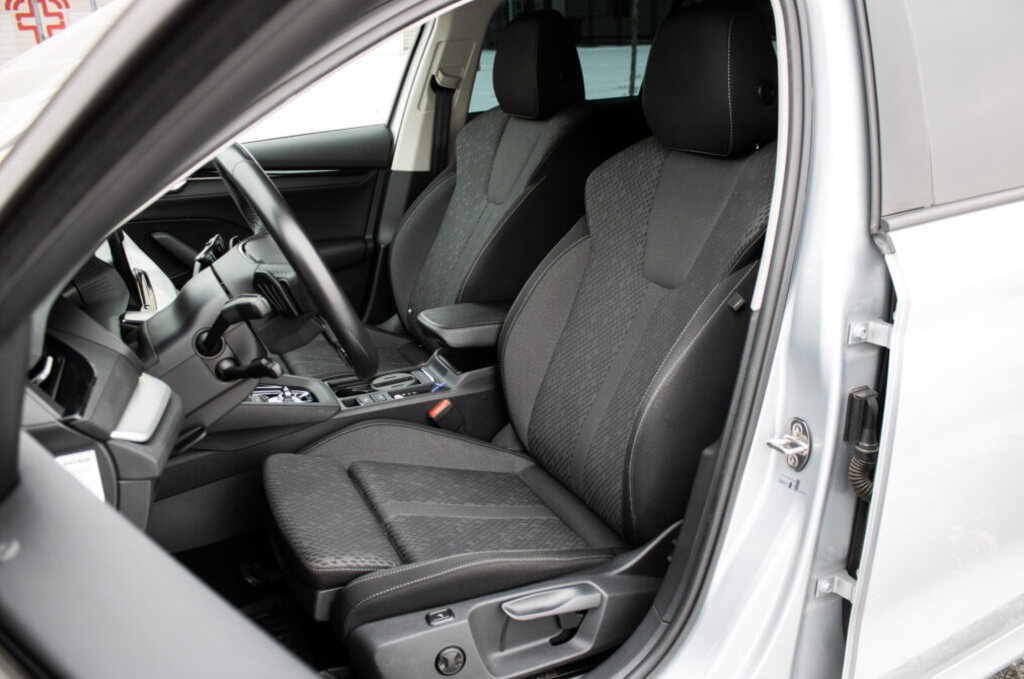 Škoda Octavia Combi 2.0 TDI, 85kW (2021) - 9