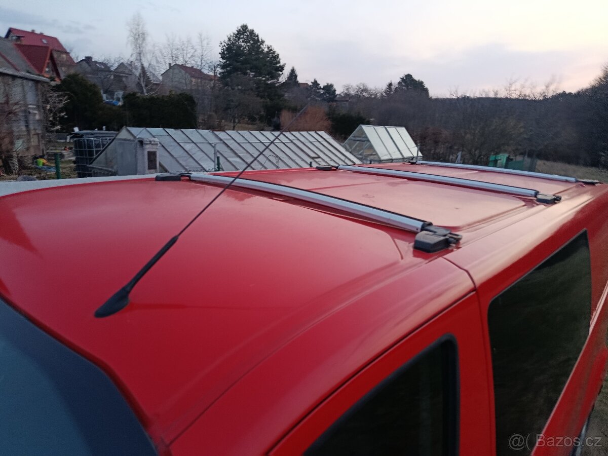 Ford Transit Custom 6 míst L2H1 - 9