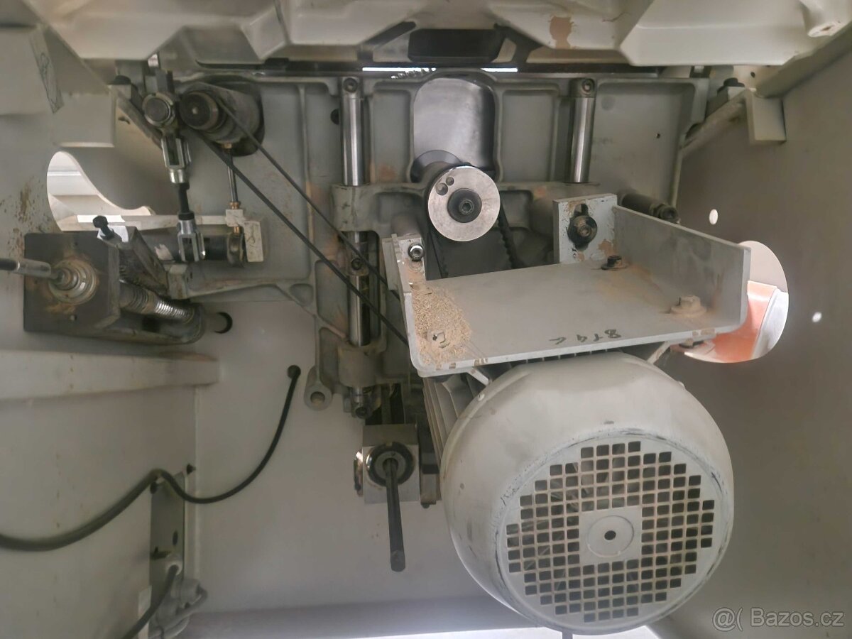 Formátovaci píla SCM SI300N - 9