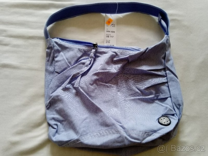 Dámské šortky a kabelka - 9