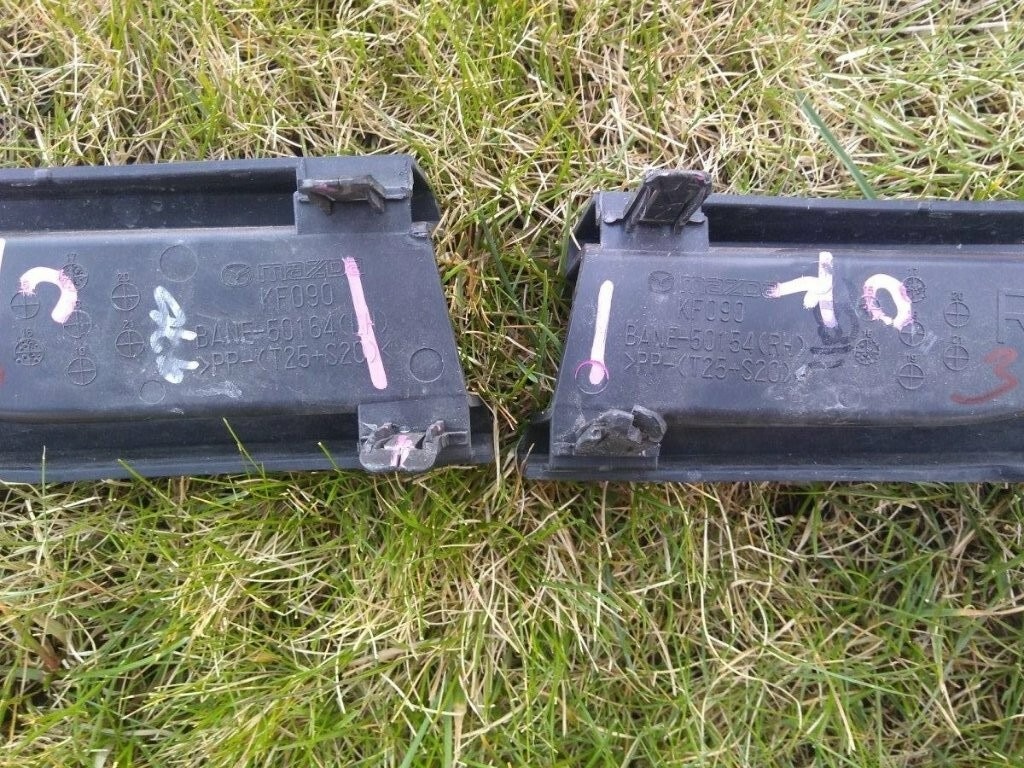 Mazda 3 BN BM 2013 - stabilizator rameno zamok senzor kryt - 9