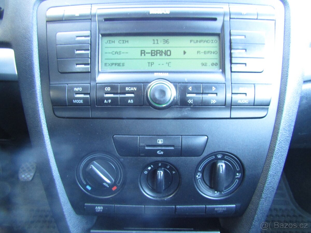 Škoda Octavia 1.6 MPI - 9