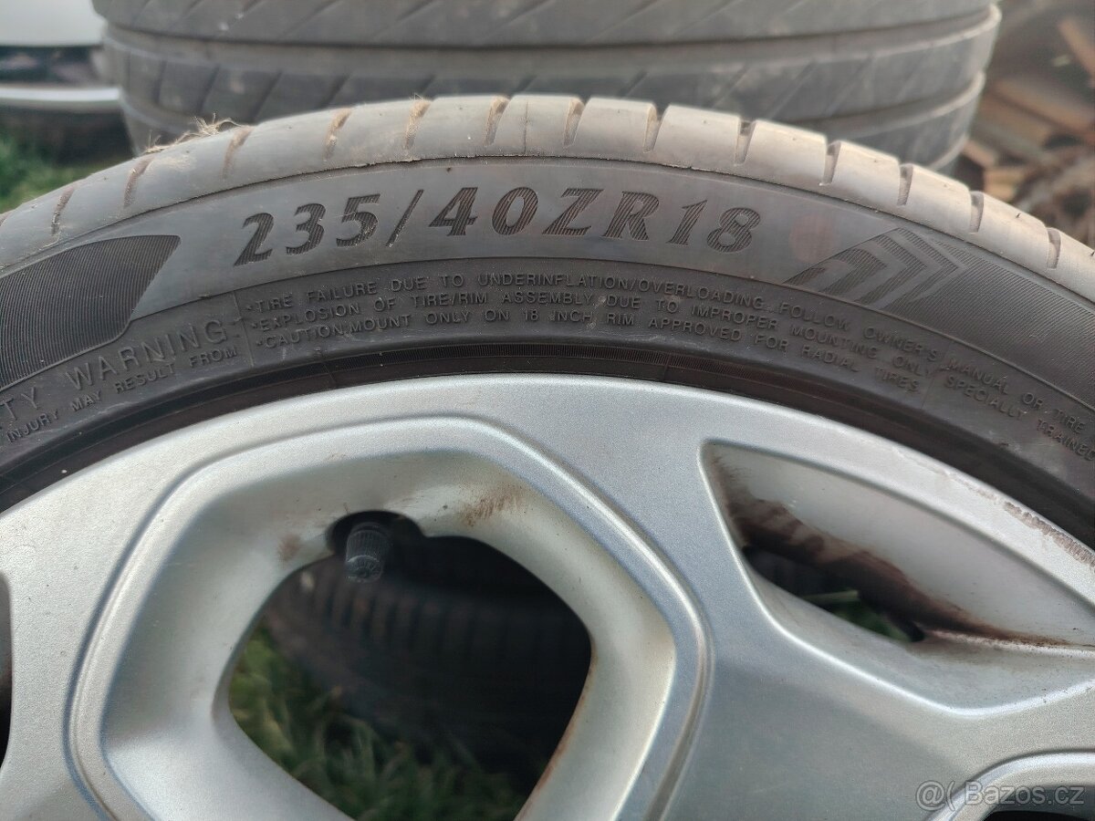 ALU kola Ford 18 - 9