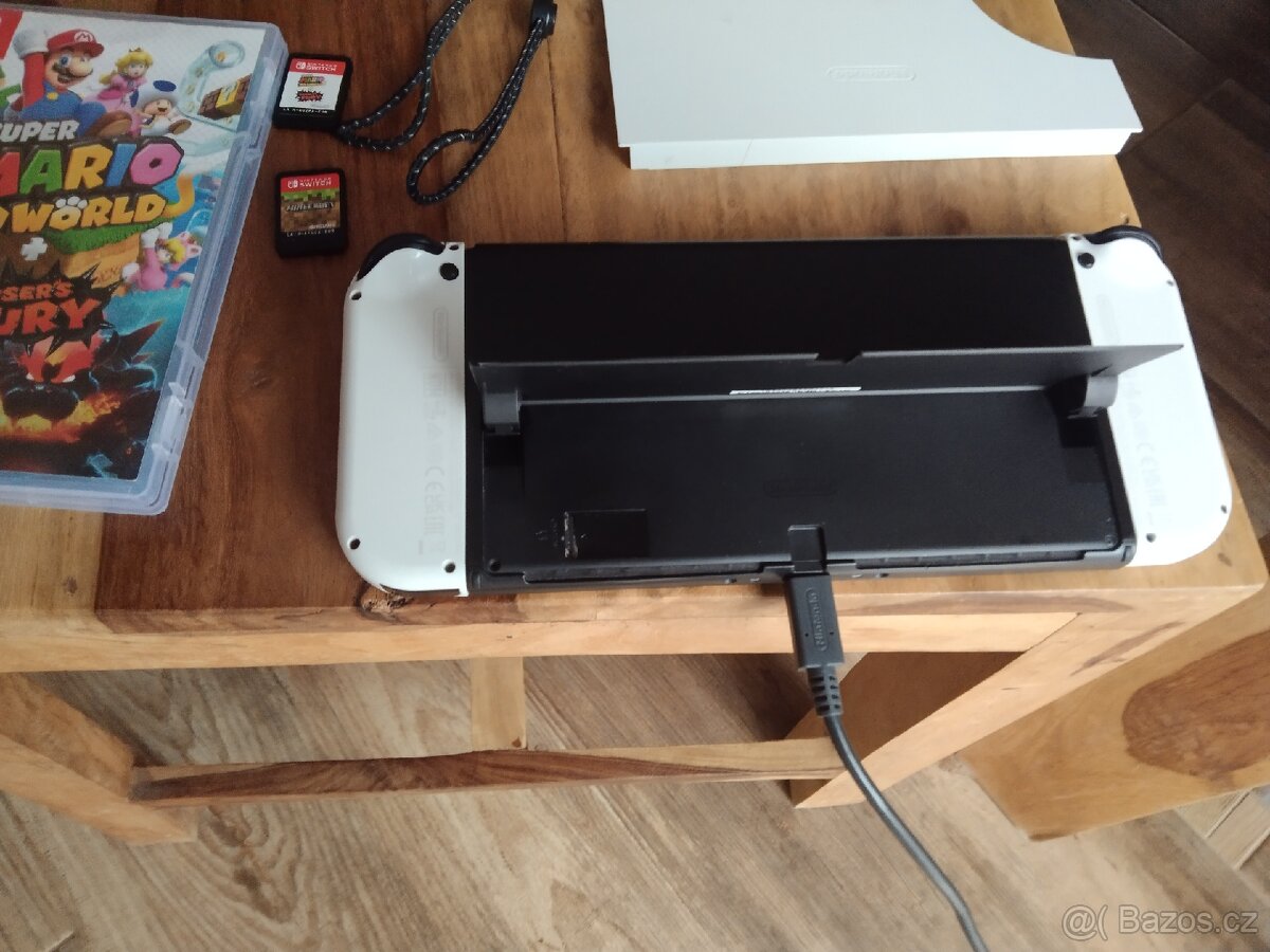Prodám Nintendo switch OLED - 9