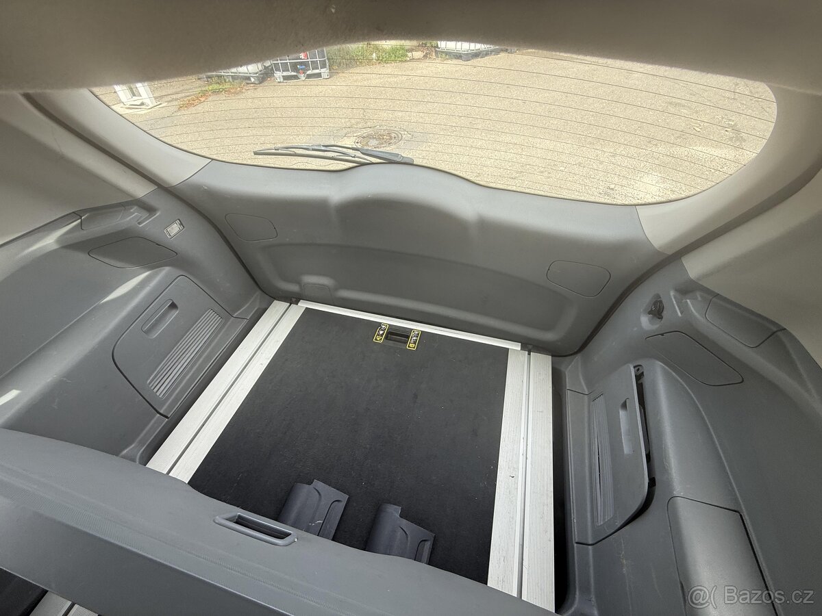 FORD S-MAX 1.8tdci 92kW +Najeto 240TKM+ - 9