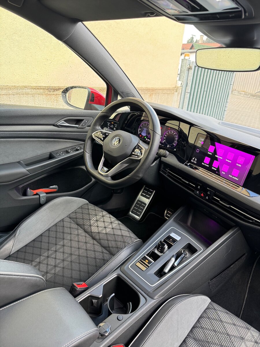 Volkswagen Golf R-Line 1.5 TSI DSG VÝJIMEČNÝ STAV - 9
